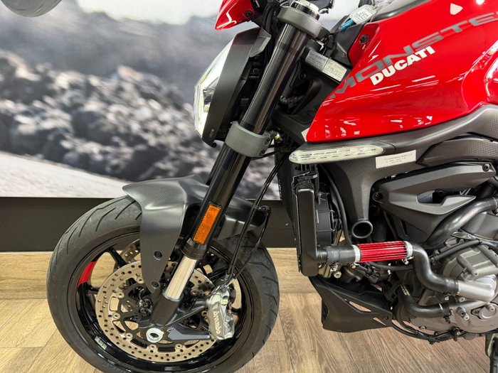 2023 DUCATI MONSTER RED