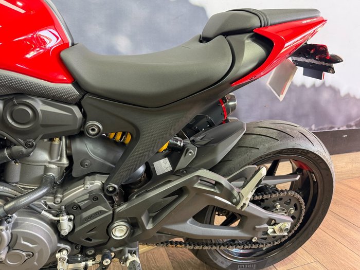 2023 DUCATI MONSTER RED