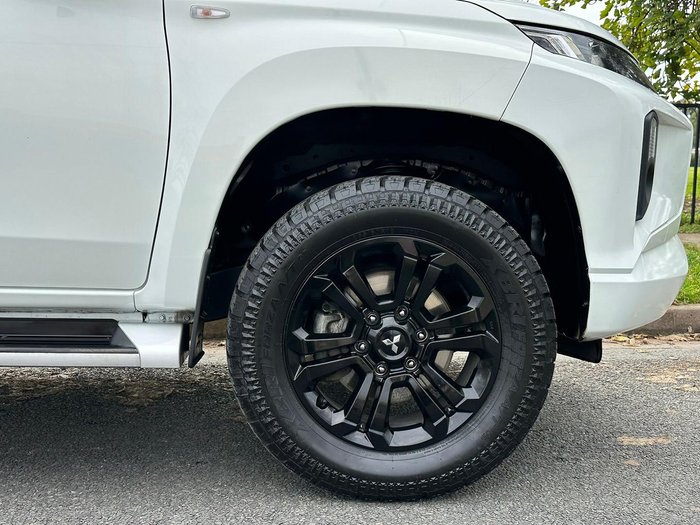 2022 Mitsubishi Triton GLX-R