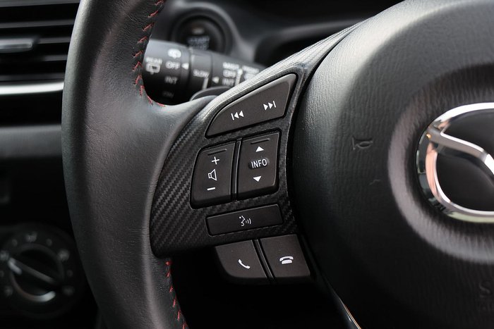 2015 Mazda 3 Maxx