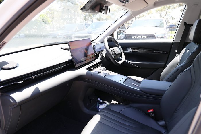2026 Geely Starray Em-i