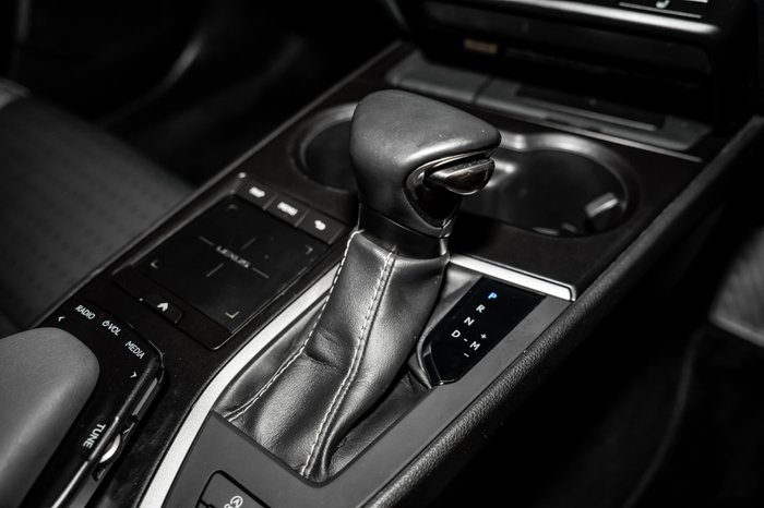 2019 Lexus UX200 Luxury 2.0L Petrol Auto CVT SUV
