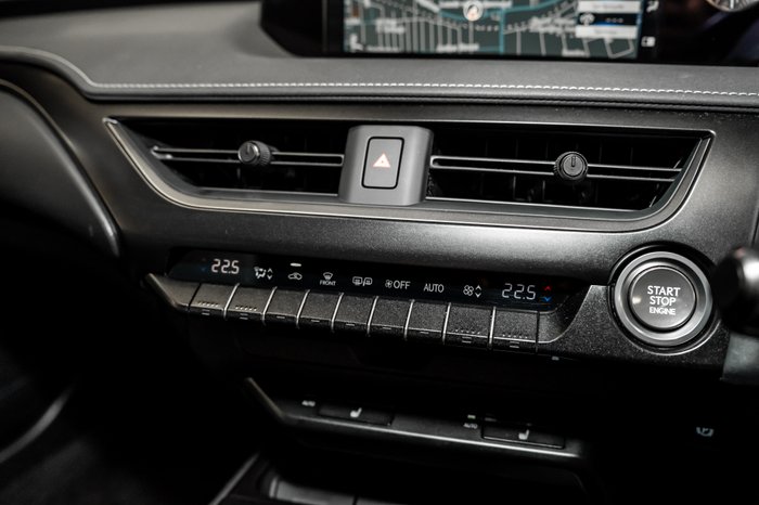 2019 Lexus UX200 Luxury 2.0L Petrol Auto CVT SUV