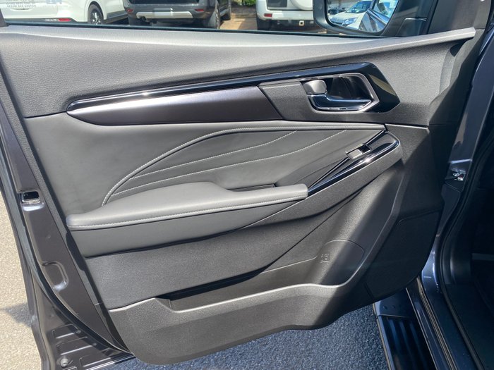 2024 Isuzu MU-X 2025 Isuzu MU-X 4X4 LST 3.0 L Automatic (UJOR506)