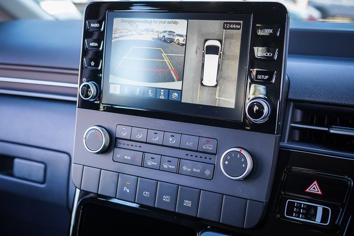 2025 Hyundai STARIA
