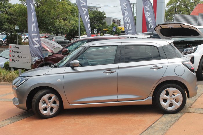 2025 Suzuki Swift Hybrid Plus