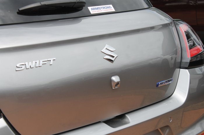 2025 Suzuki Swift Hybrid Plus