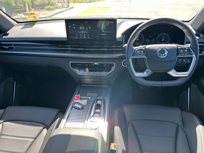 2025 SSANGYONG REXTON