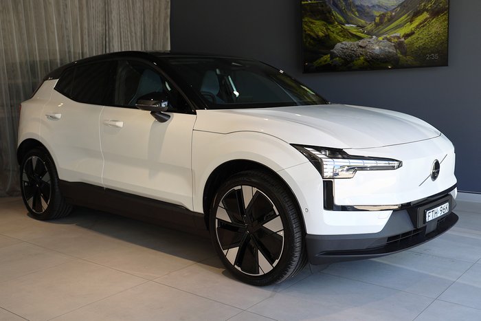 2025 Volvo EX30 Twin Motor Performance Ultra