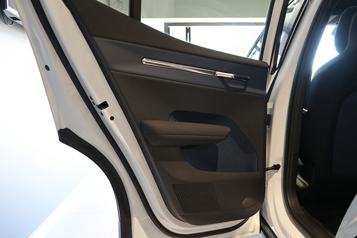 2025 Volvo EX30 Twin Motor Performance Ultra