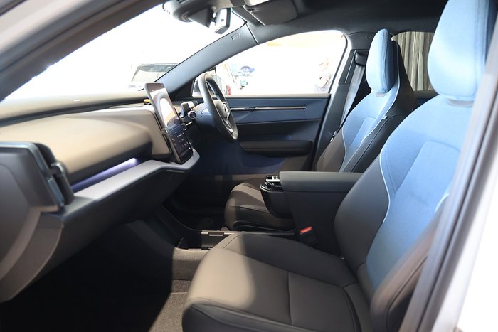 2025 Volvo EX30 Twin Motor Performance Ultra