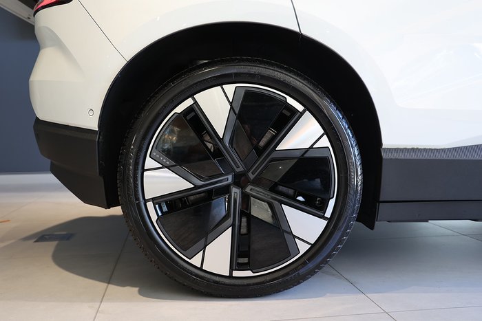 2025 Volvo EX30 Twin Motor Performance Ultra