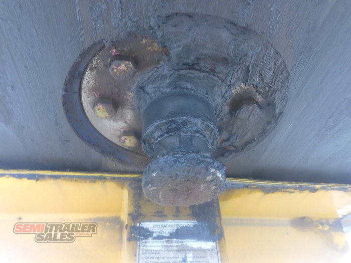 2015 Byford Stainless Steel Tanker