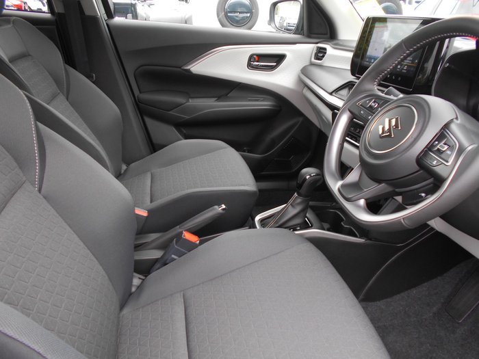 2025 Suzuki Swift Hybrid GLX