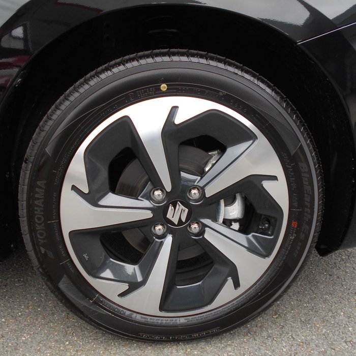 2025 Suzuki Swift Hybrid GLX