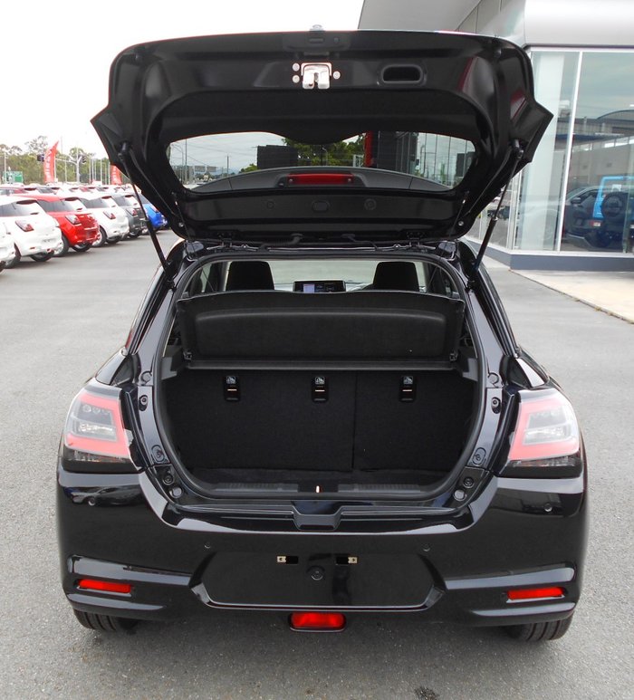 2025 Suzuki Swift Hybrid GLX