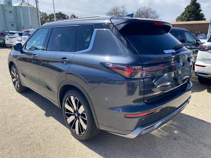 2025 MITSUBISHI Outlander EXCEED