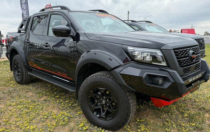 2025 Nissan Navara PRO-4X Warrior D23 MY25 BLACK STAR