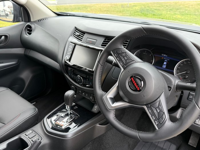 2025 Nissan Navara PRO-4X Warrior D23 MY25 BLACK STAR