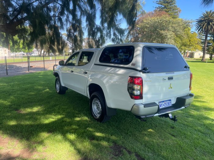 2022 Mitsubishi Triton