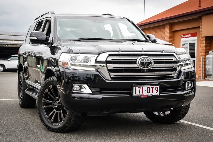 2020 Toyota LANDCRUISER