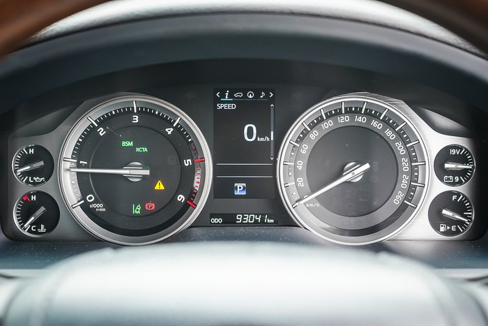 2020 Toyota LANDCRUISER Sahara