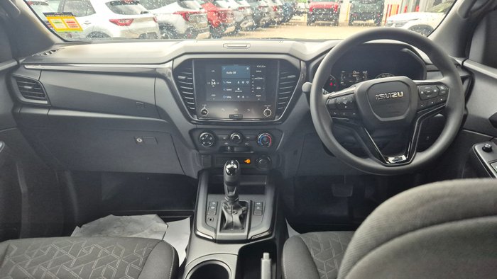 2025 Isuzu D-MAX MY25.5 Isuzu D-Max 4X4 Crew Cab UTE  LSM XR 2.2L Automatic (TOR5049D) inc Tubliner, Towbar, Floor mats, Wireless phone charger, Tint