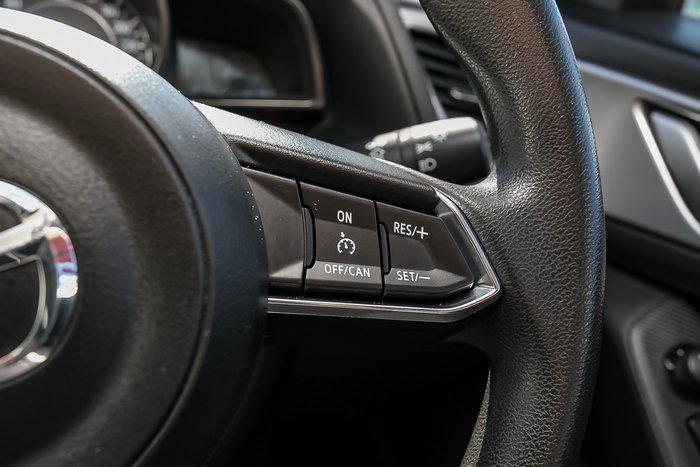 2017 Mazda 3 Neo