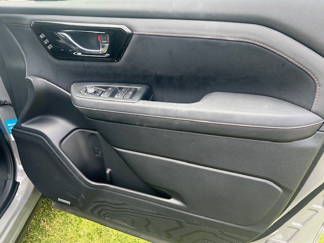 2025 Subaru Forester Hybrid Touring S6 MY26 River rock