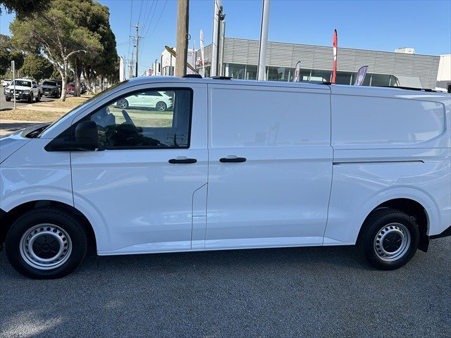 2025 VOLKSWAGEN TRANSPORTER