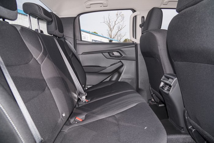 2026 Isuzu D-MAX SX