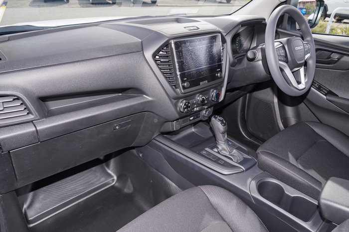2026 Isuzu D-MAX SX