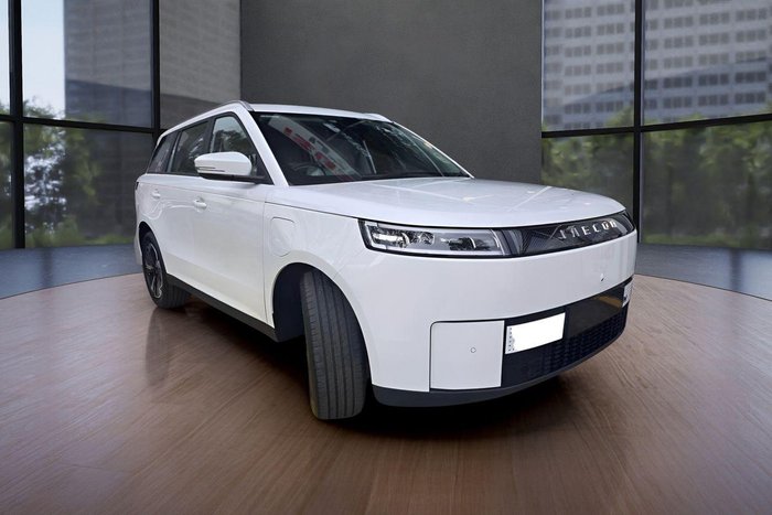 2025 Jaecoo J5 EV Summit