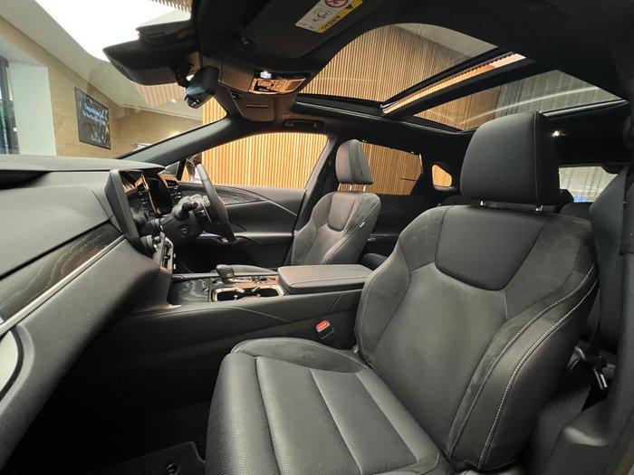 2025 Lexus RX450h+ Sports Luxury 2.5L Hybrid Auto CVT Wagon