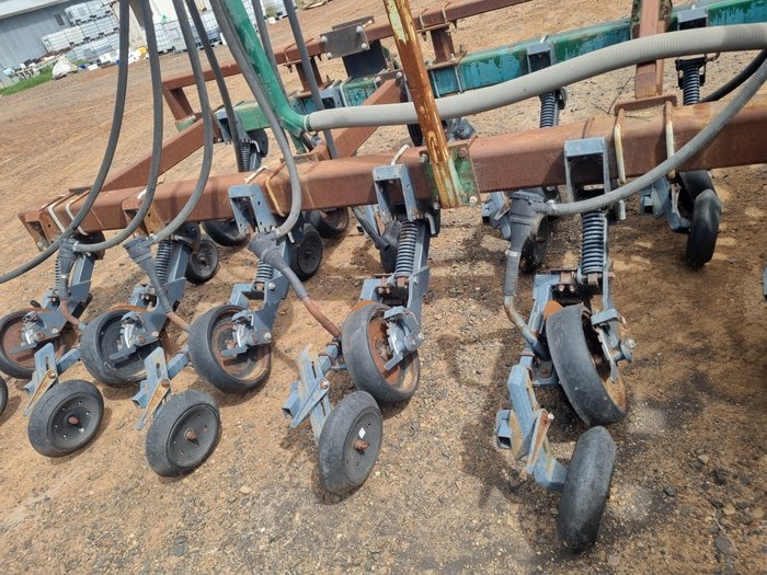 DAYBREAK 12MTR PLANTER W/- BARTON DISCS