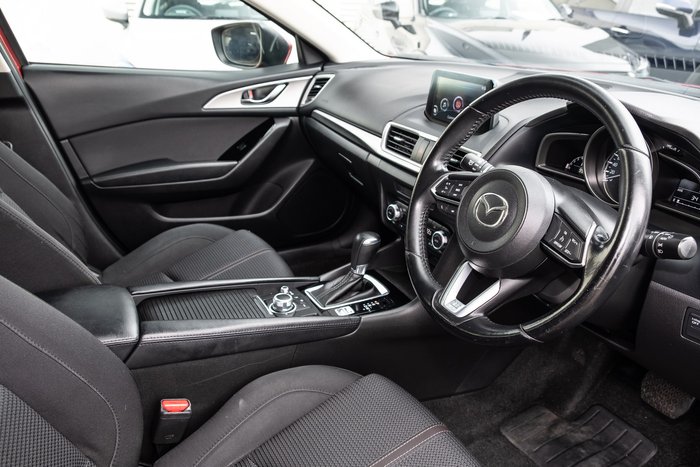 2018 Mazda 3 Maxx Sport