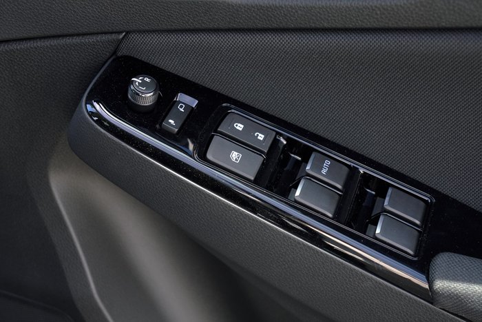 2025 Isuzu MU-X LS-U