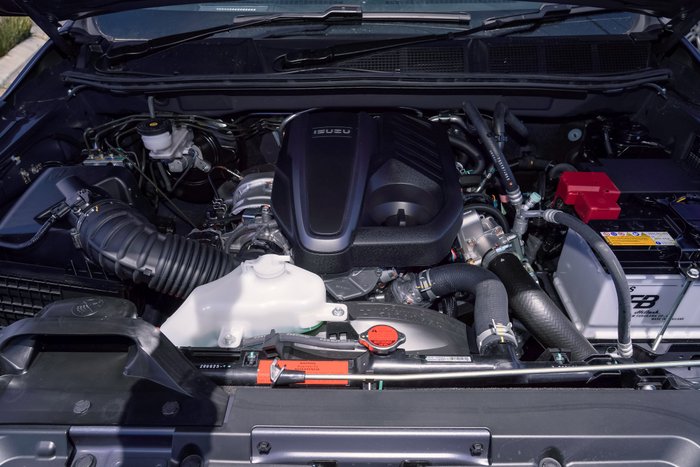 2025 Isuzu MU-X LS-U