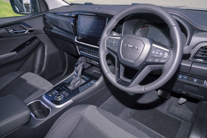 2025 Isuzu MU-X LS-U