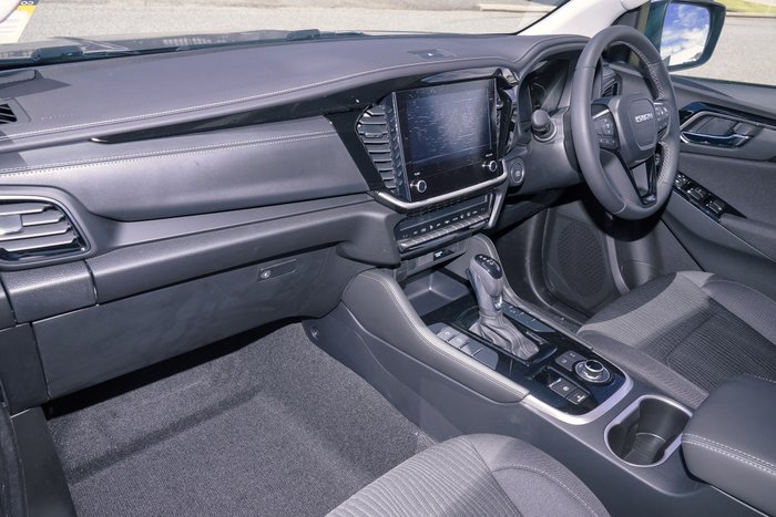 2025 Isuzu MU-X LS-U