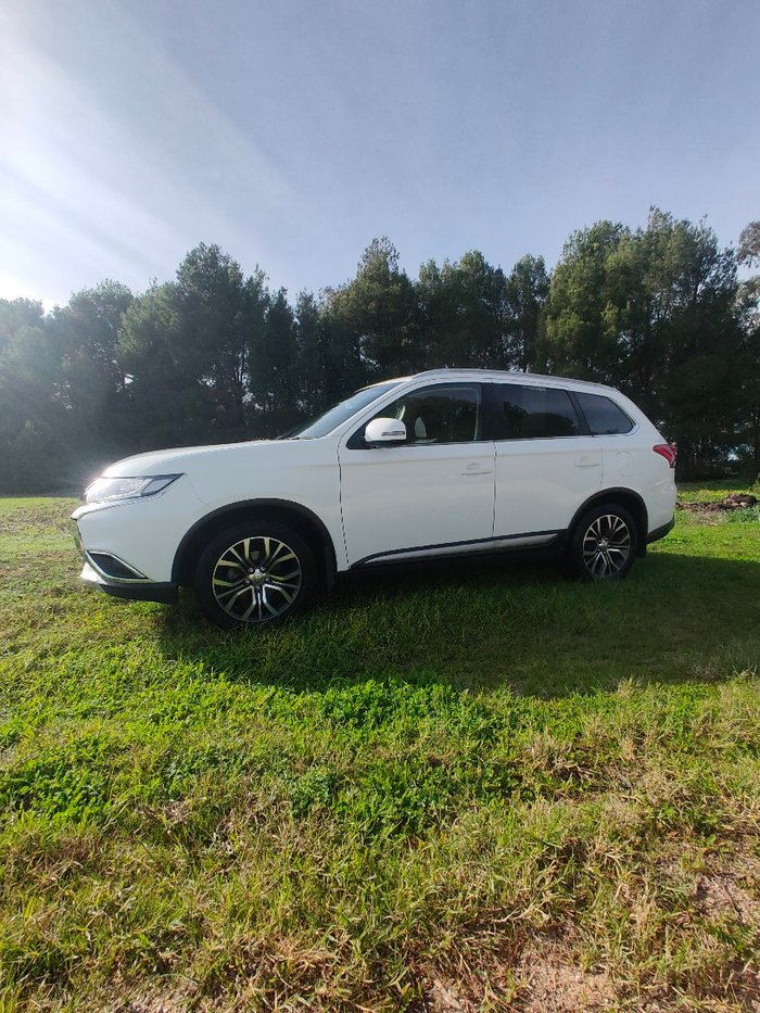 2015 Mitsubishi Outlander LS