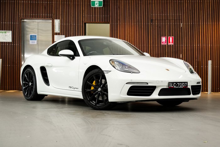 2020 Porsche 718