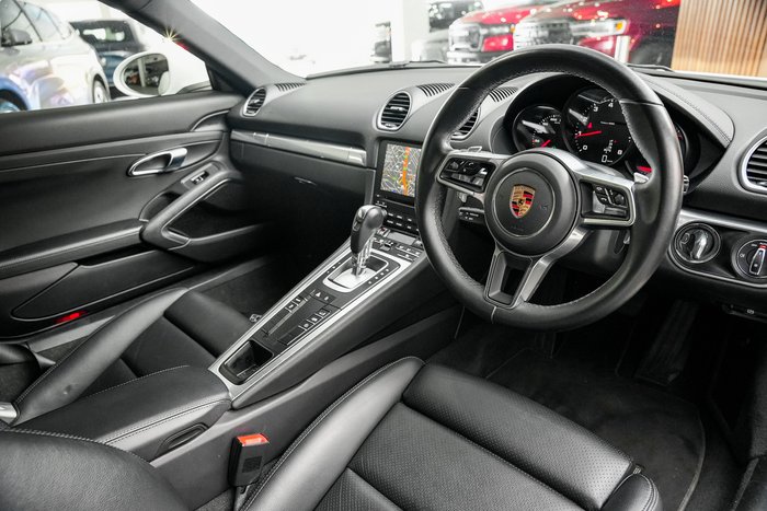 2020 Porsche 718 Cayman
