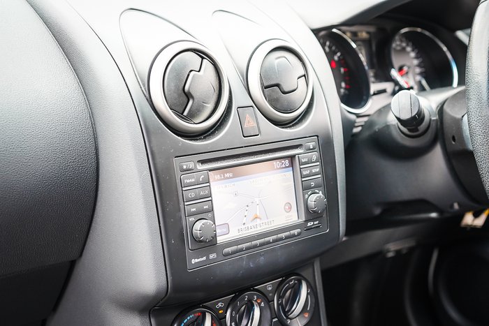 2013 NISSAN DUALIS ST (4x2)