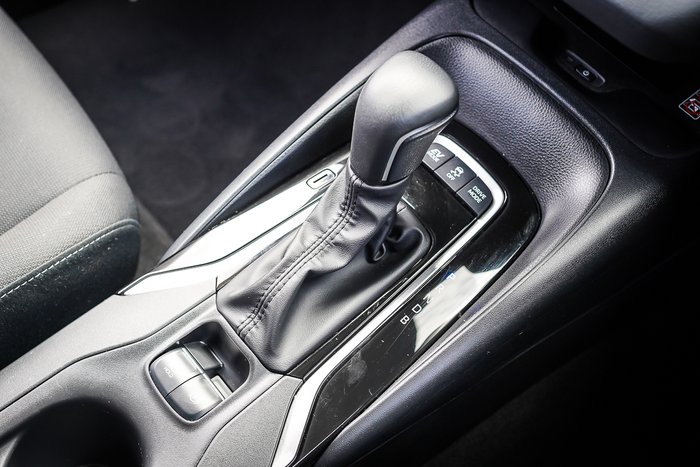 2025 Toyota COROLLA SX