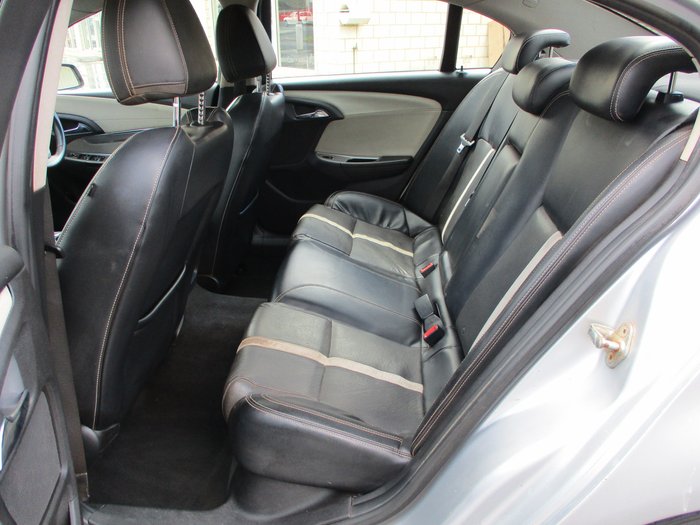 2015 Holden Calais VF Series II MY16 Silver