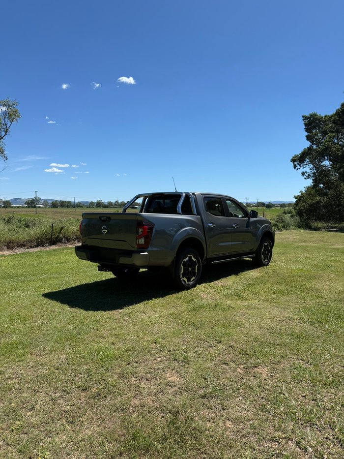 2025 NISSAN NP300 NAVARA ST-X