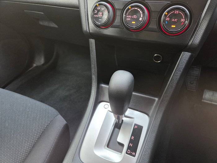 2013 Subaru Impreza 2.0i G4 MY13 WHITE