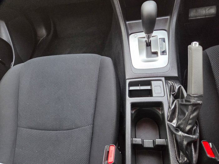 2013 Subaru Impreza 2.0i G4 MY13 WHITE