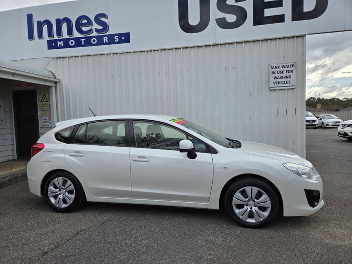 2013 Subaru Impreza 2.0i G4 MY13 WHITE